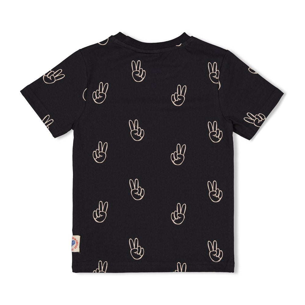 Sturdy - T-shirt AOP - Run the Day